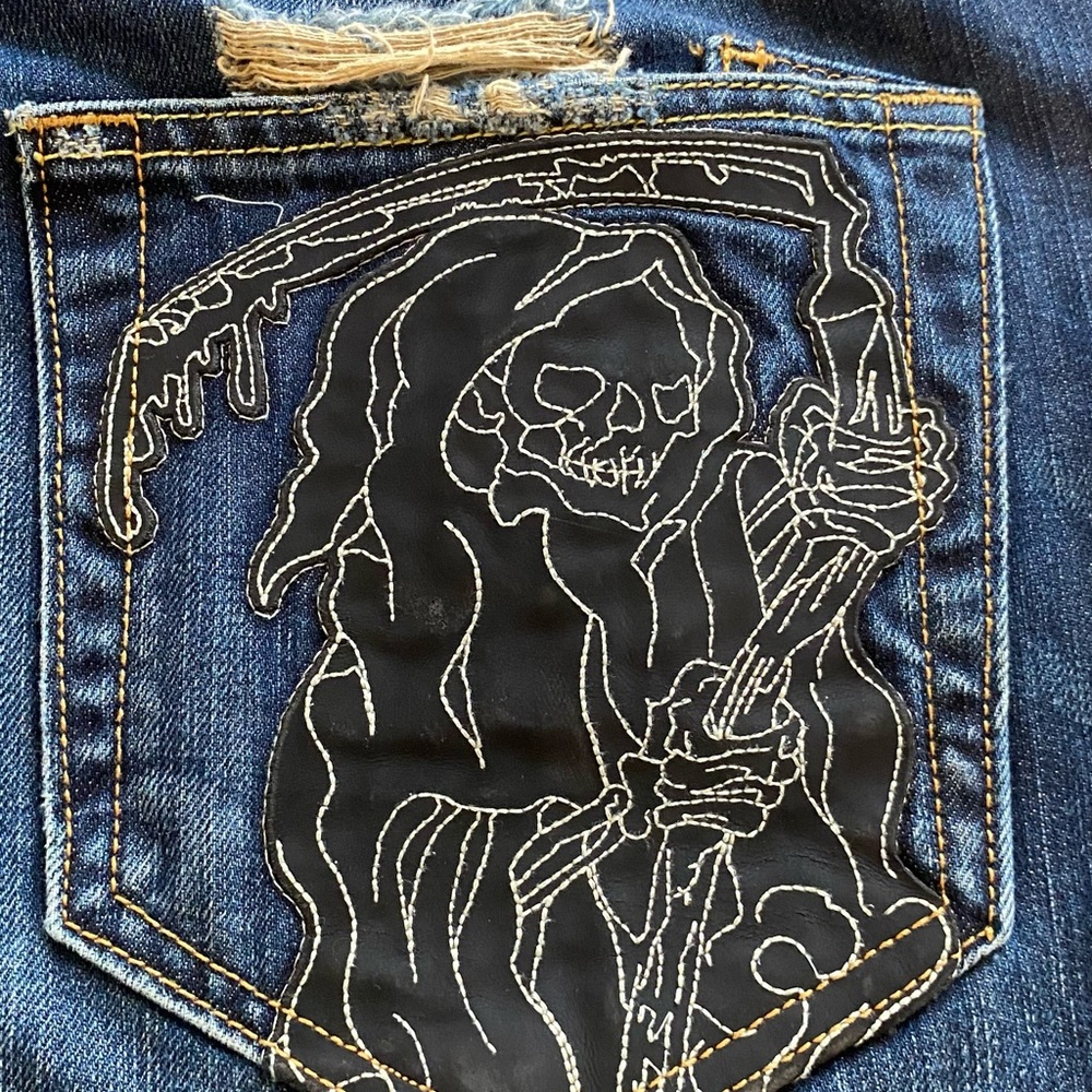 💀Price lowered‼️ED HARDY “ Grim Reaper” Distressed  Jeans sz 32x32